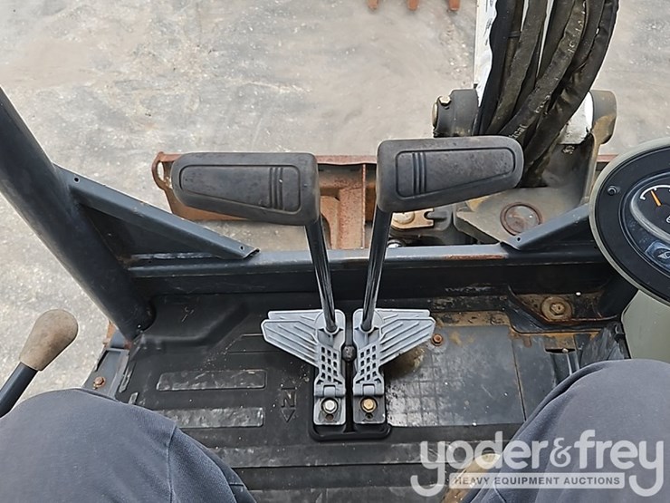 2019-bobcat-e35-image-36