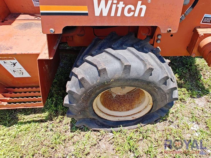 2000-ditch-witch-3700dd-image-31