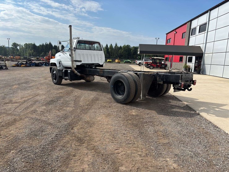 1991-gmc-c7-cab-&-chassis-truck-image-4