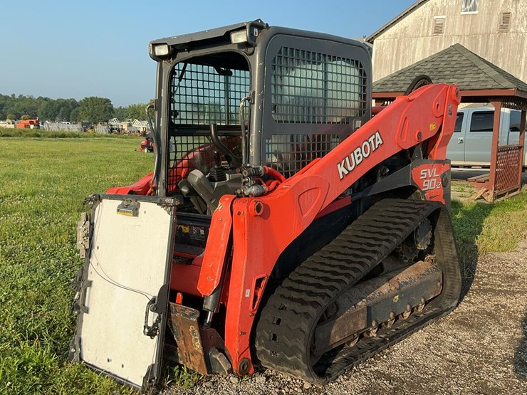 2015-kubota-svl90-2-image-1