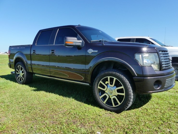 2010-ford-f150-xl-image-2