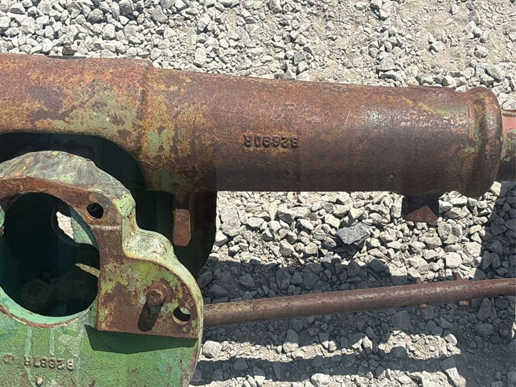 john-deere-model-b-image-24