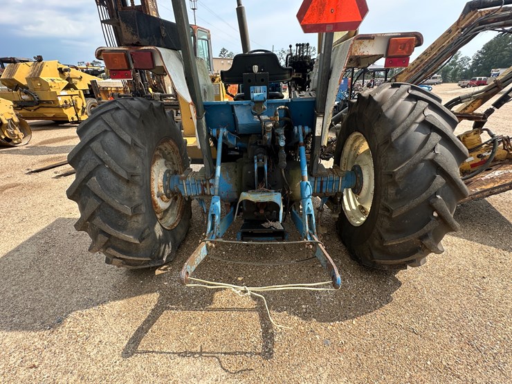 ford-6640-image-53
