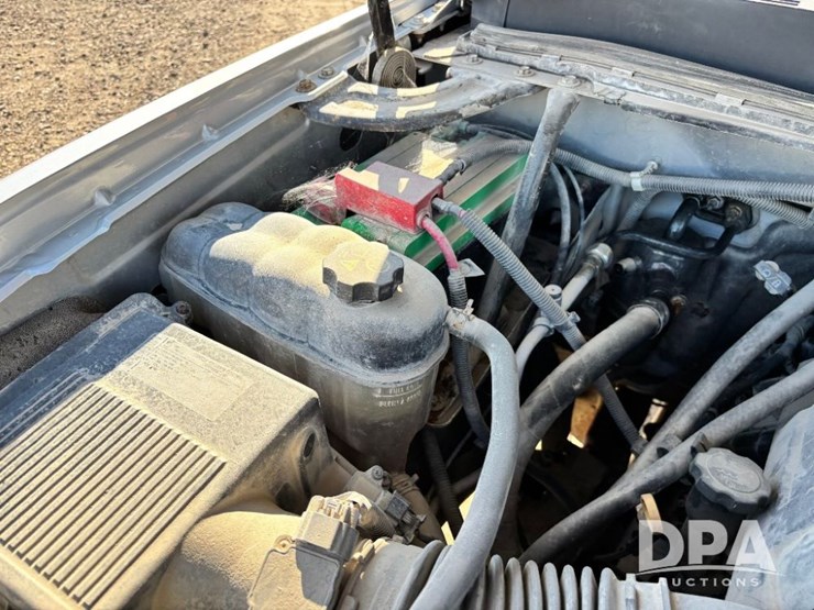 2011-chevrolet-silverado-2500hd-lt-image-51