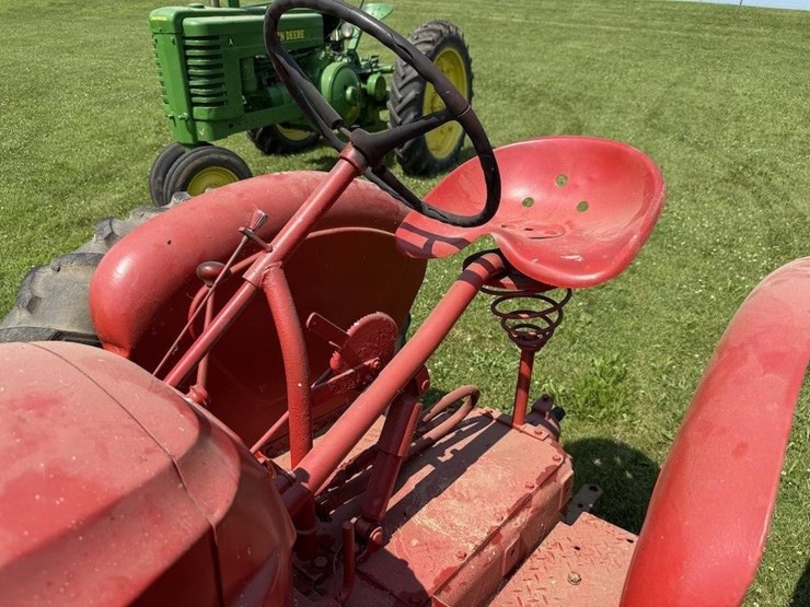 massey-ferguson-30-image-9