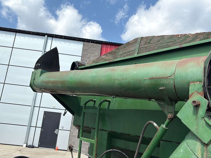 john-deere-1210-image-5