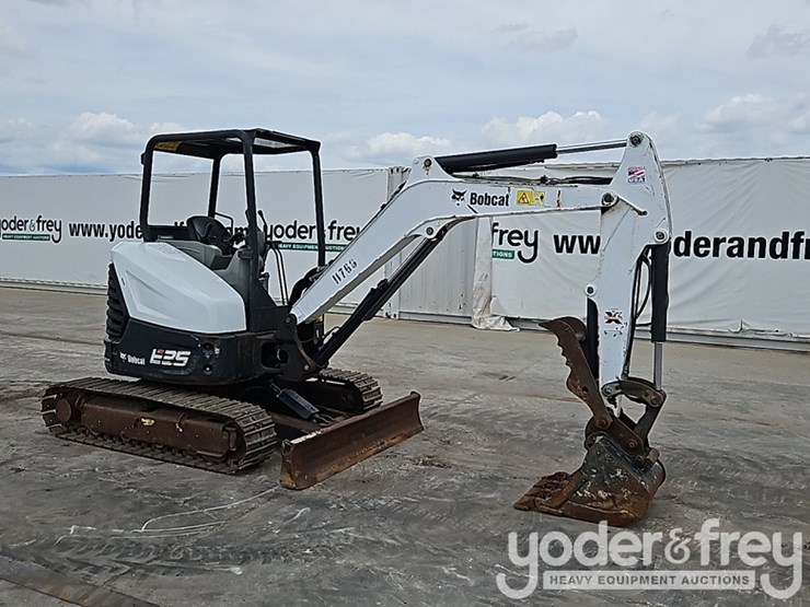 2018-bobcat-e35-image-7