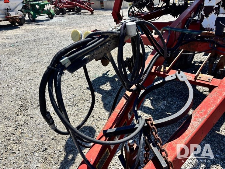 case-ih-5300-image-18