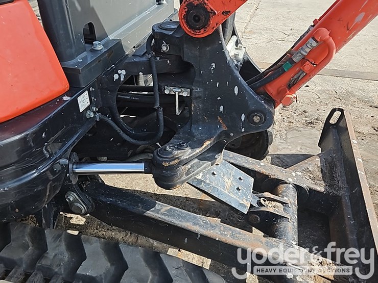 2021-kubota-kx71-3s-image-14
