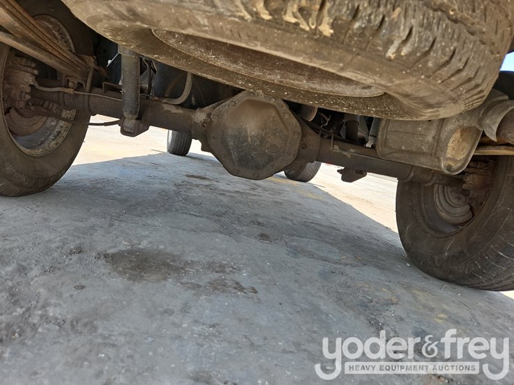 2004-dodge-ram-1500-image-15
