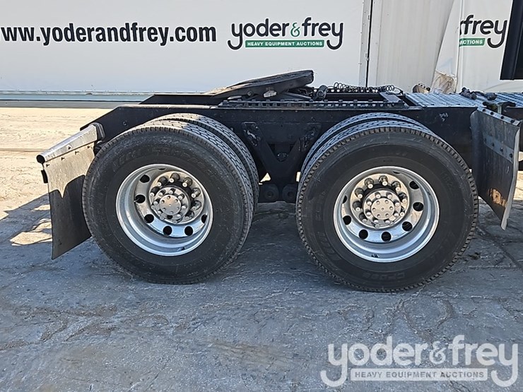 2007-kenworth-t600-image-8