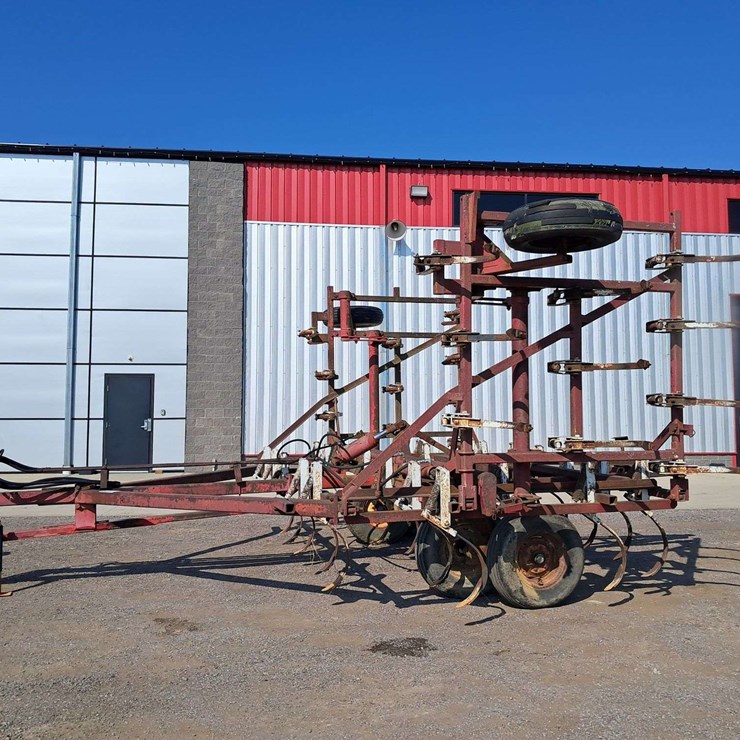 Wilrich 25' Cultivator