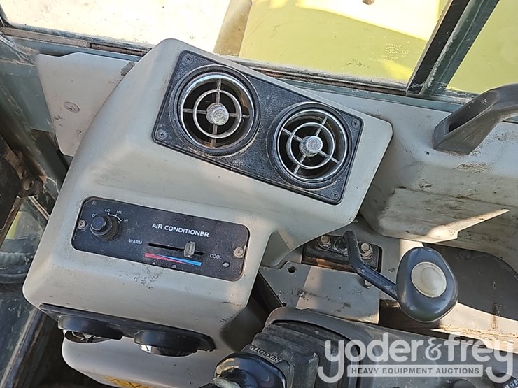 yanmar-vio55-image-32