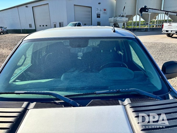 2011-chevrolet-silverado-2500hd-lt-image-15