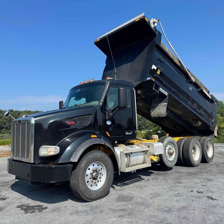 2016 PETERBILT 567