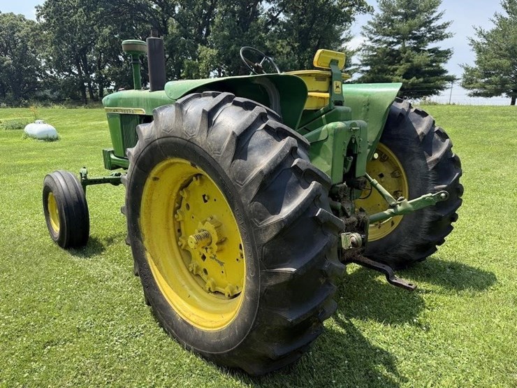 john-deere-4020-image-6