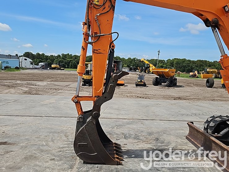 2022-doosan-dx85r-3-image-18