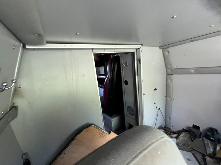 ford-e450-image-13