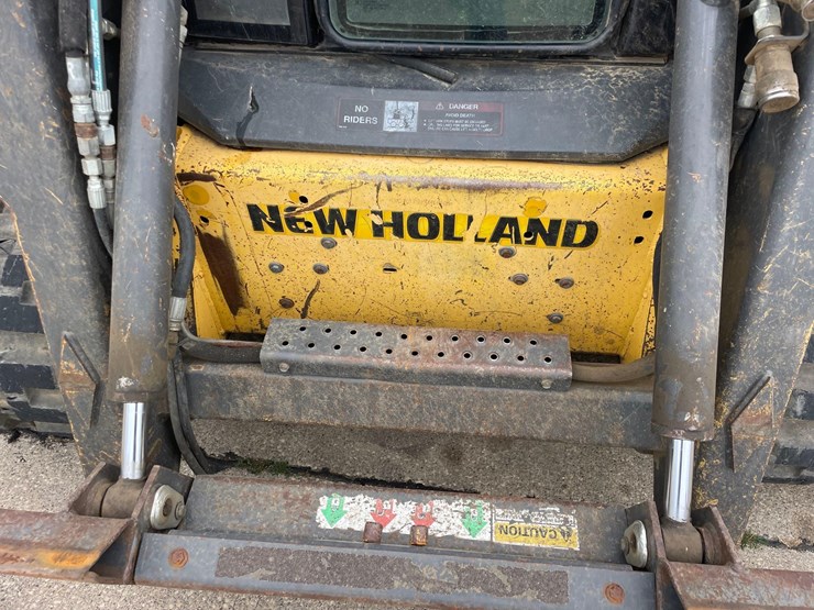 new-holland-c175-image-22