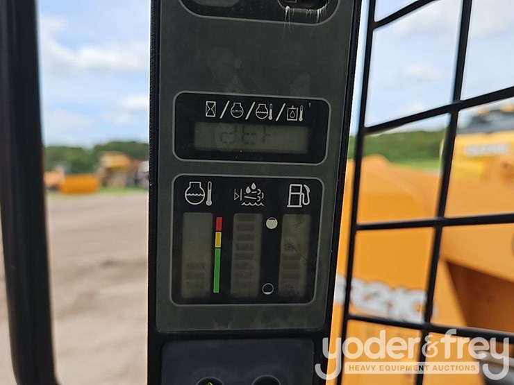 2018-case-tv380-image-32