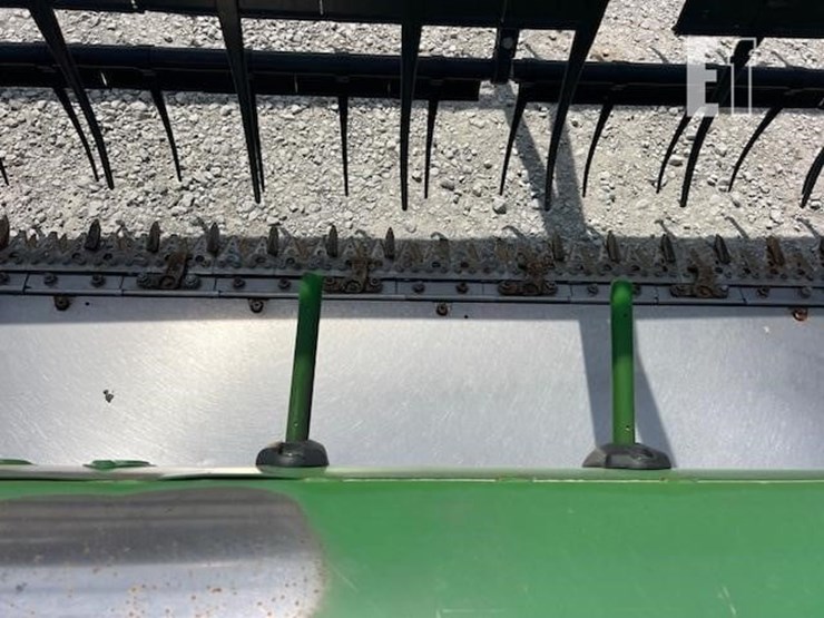 2009-john-deere-630f-image-30