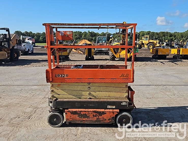 jlg-1932r-image-5