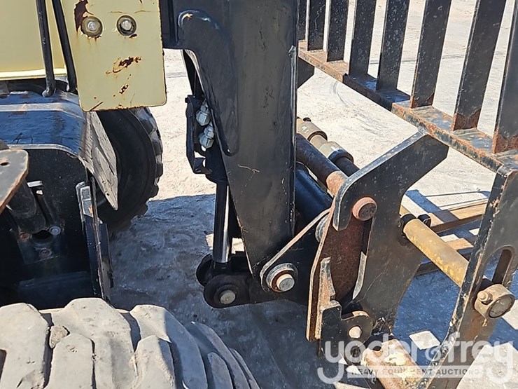 2018-jlg-g5-18a-image-9