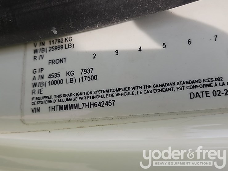 2017-international-durastar-4300-image-57