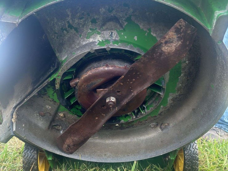 john-deere-la-image-34