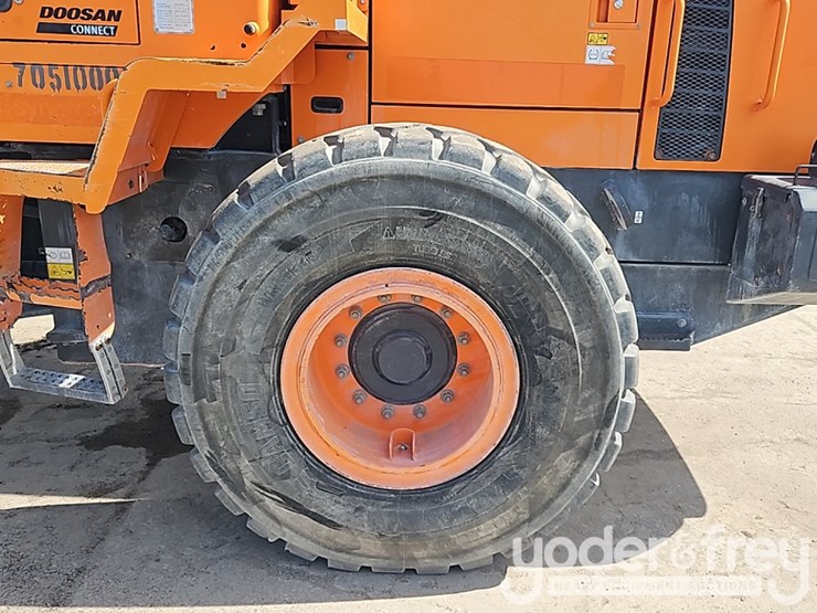 2019-doosan-dl250-5-image-20