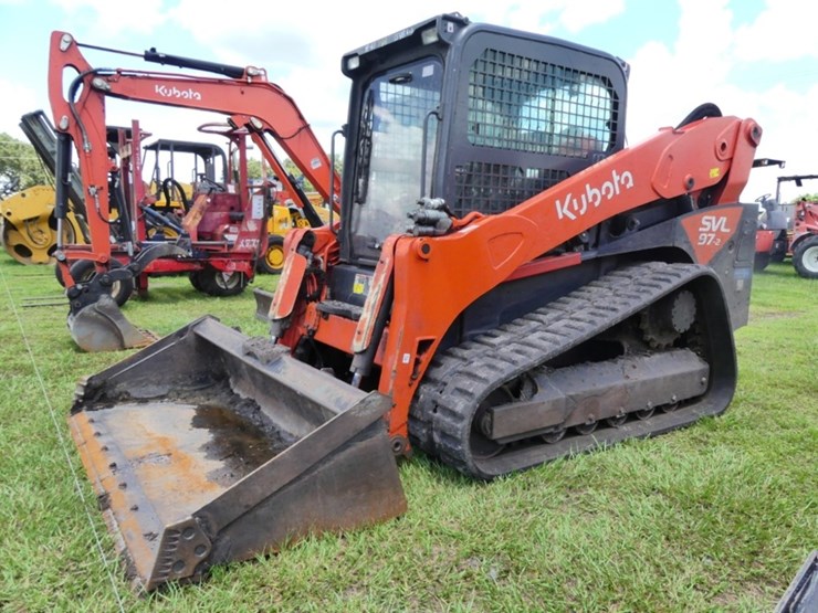 2021-kubota-svl97-2-image-1