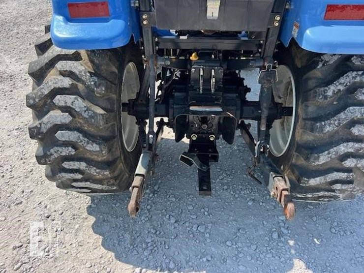 2008-new-holland-t2220-image-17