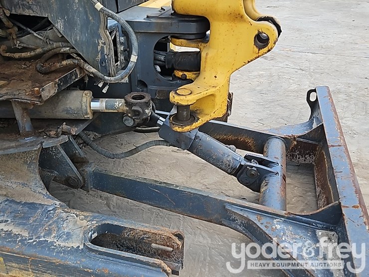 2020-kobelco-sk30-image-9