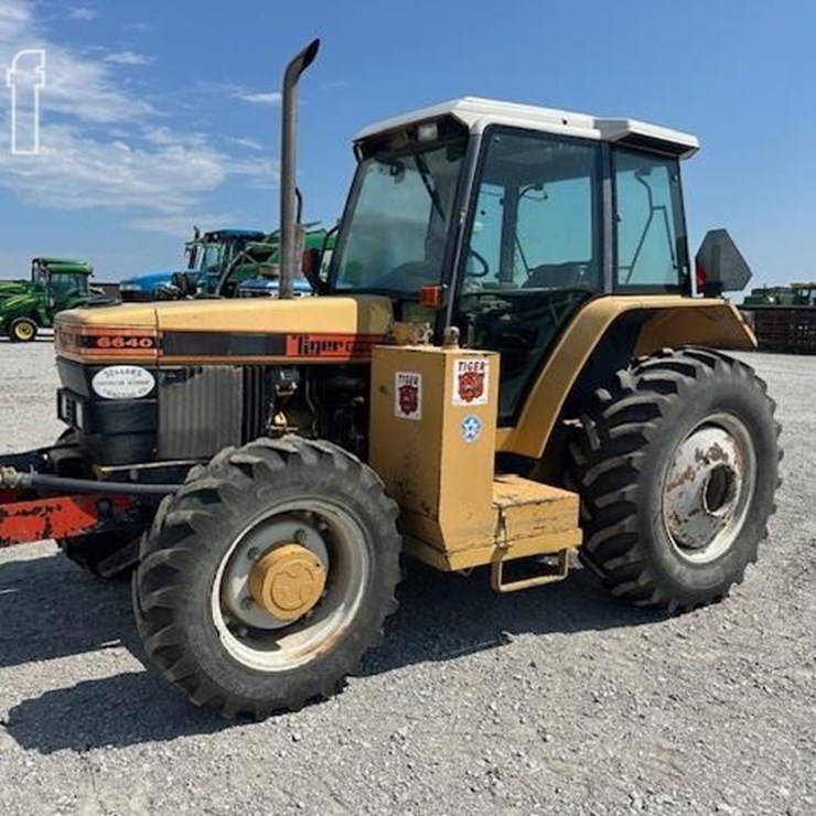 FORD 6640
