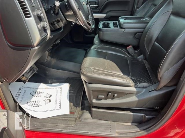 2018-chevrolet-silverado-3500hd-image-36