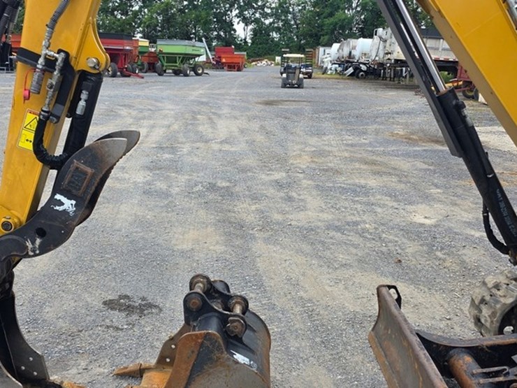 2021-caterpillar-303e-cr-image-28