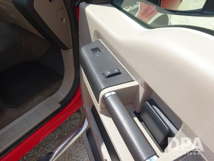 2010-ford-f250-xlt-image-65