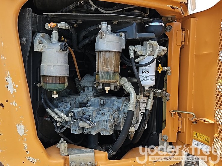 2018-case-cx145dsr-image-31