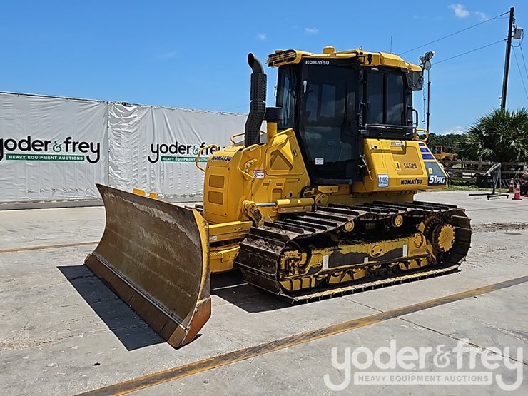 2022-komatsu-d51pxi-24-image-1