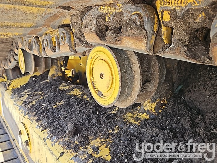 2022-komatsu-d51pxi-24-image-22