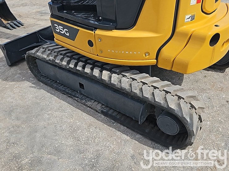 2023-deere-35g-image-27