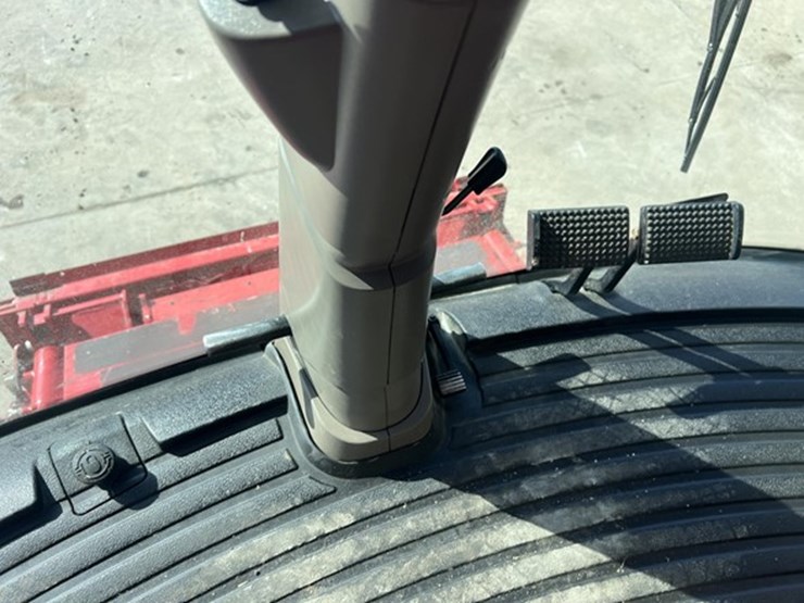 2022-case-ih-8250-image-44