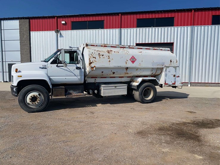 1994-gmc-c7h-s/a-bulk-fuel-truck-image-1