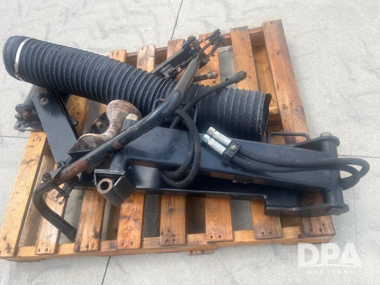2005-bourgault-5200-image-37