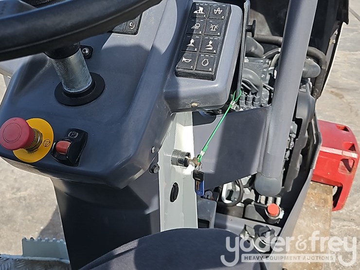2018-dynapac-cc1200-image-21