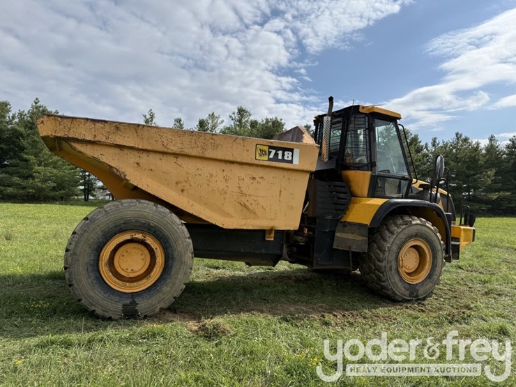 2005-jcb-718-image-5