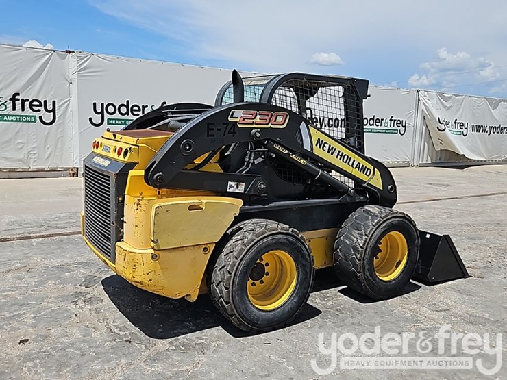 2015-new-holland-l230-image-5