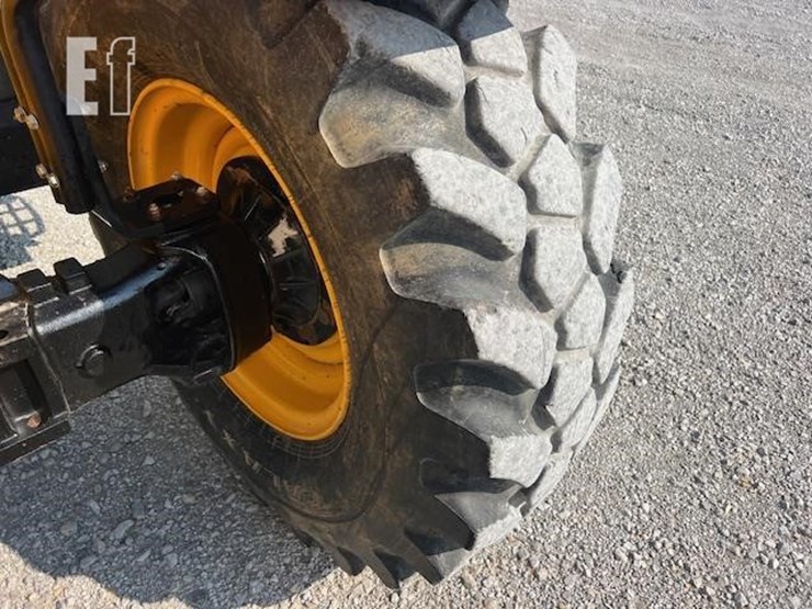 2016-jcb-507-42-image-16