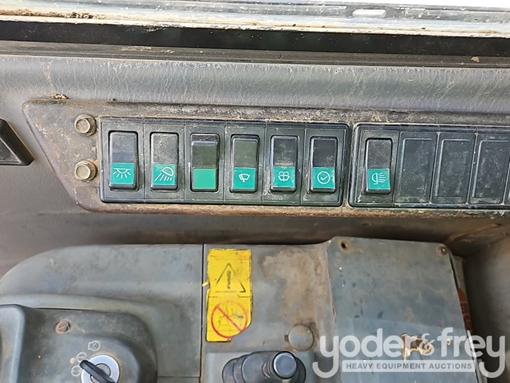 2007-volvo-ec55b-image-51