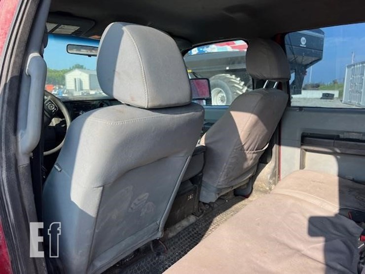 2011-ford-f550-sd-image-27